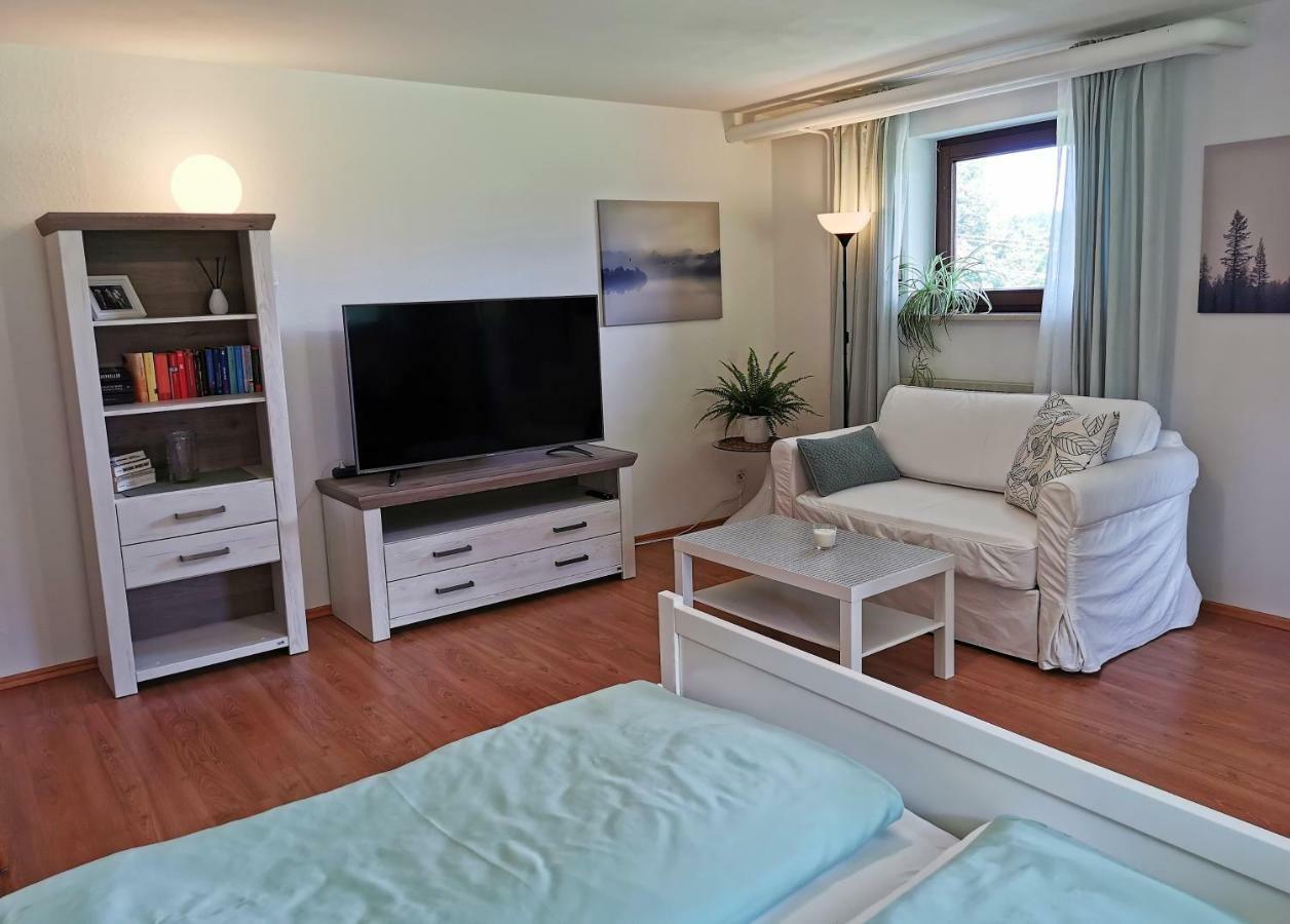 Ferienwohnung Am Eichwald อิมเมนชตัดท์ อิม อัลล์กอย ภายนอก รูปภาพ